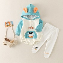 Male and female baby uniforms men and women full moon baby spring and autumn new clothes out of the clothes Climbing clothes hooded