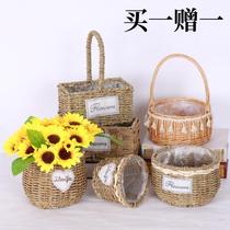 Hand-made natural grass-woven rattan basket rattan small flower basket woven flower pot country retro childrens hand basket