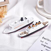 New Titanic model Multilayer Cruises Tourist Boat Styling Home Creative Pendulum Mediterranean resin Boat