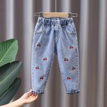 Female childrens pants denim spring and autumn clothing 2021 New Korean version of female children wear Joker jeans