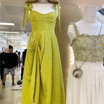 Guangzhou APM Korean summer design sense French temperament fashion sleeveless suspender skirt niche medium long dress