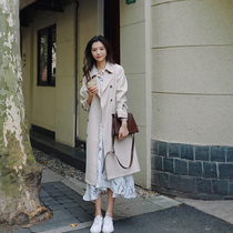 Trench coat womens long little man 2021 New Korean version of loose British style popular knee spring and autumn coat women