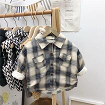Autumn and winter new boys plus velvet shirt childrens baby shirt Korean childrens dress childrens striped lapel shirt