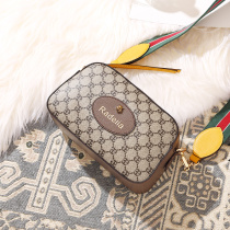 Womens Bag New 2020 shoulder bag 2021 Joker Fashion Tiger Head Camera Bag Wide Shoulder Bags Tide Small Shoulder Bag Men
