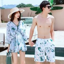 Seaside vacation swimsuit 2021 new Korean version of the couples summer water park shading meat swimming large size sunscreen