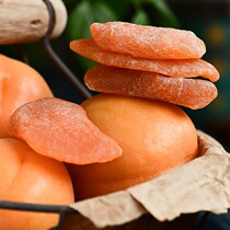 September to eat dried yellow peach dried peach dried fruit dried peach fruit dried peach meat dried candied casual office snack canned canned