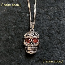 New 925 Silver Ruby Skull Pending New Fashion Light Luxury