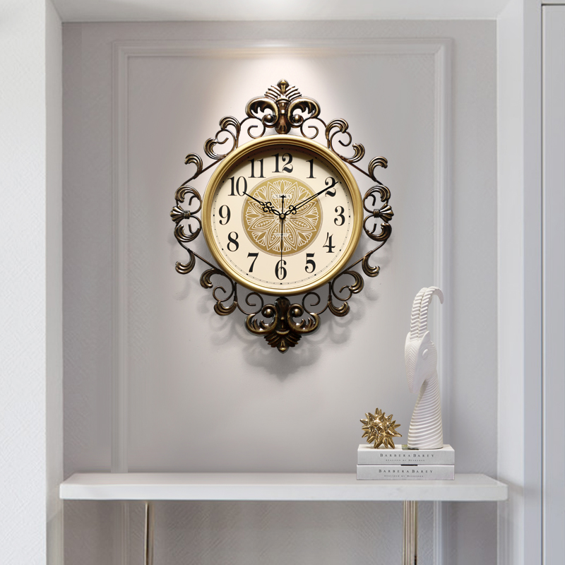 American Lightweight and Luxurious Clock Living Room Atmospheric Decoration Retro Clock Fashion European Creative Clock Household Art Watch
