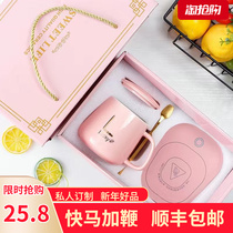 Send girlfriend friend birthday gift girl practical high-grade gift box to commemorate cute bridesmaid with hand gift Spring Festival gift