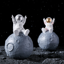 Online celebrity astronaut astronaut creative piggy bank can be stored Cute personality boy Childrens gift piggy bank