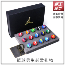 Kobe hand-held basketball trinkets Curry James around creative ornaments birthday to send boys Teachers Day gifts