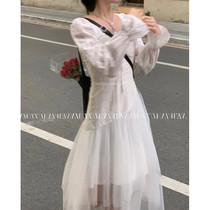 White dress fairy dress autumn 2021 new bubble sleeve irregular escape snow white mesh dress