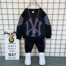 Korean boy autumn suit 2021 new foreign boy handsome childrens clothing childrens spring and autumn sports two-piece set