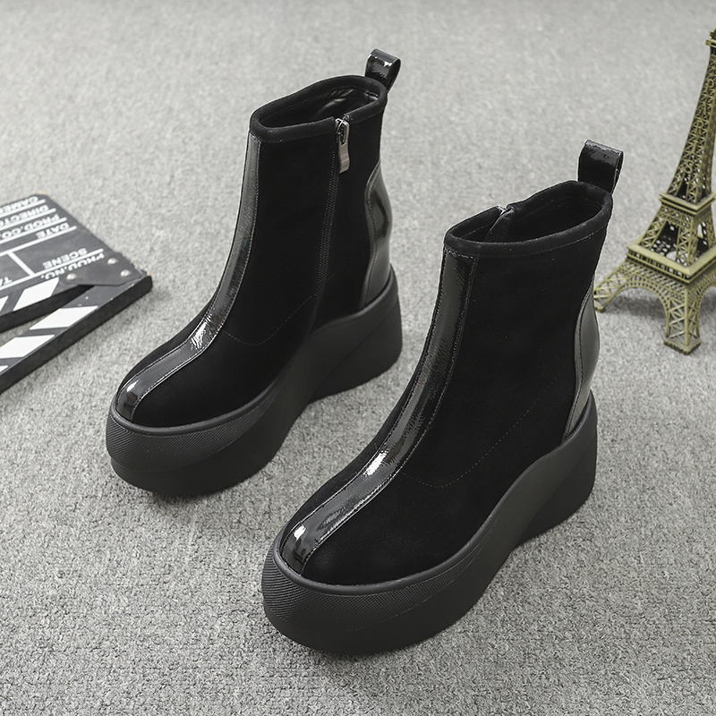 Europe and the United States autumn and winter new single plus velvet black thick bottoms to increase the crowd personality tide of female shoes