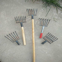 Clams rake in clams for clammy shellfish harrows to catch sea harrows with scratching hook beach gouging hooks digging peanuts gouging iron claws