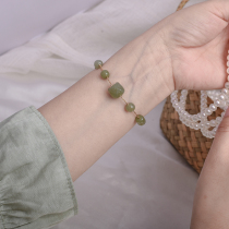 Hand-made lion dance and Tian jade old bead 6mm transfer bead bracelet female niche design light luxury Girl