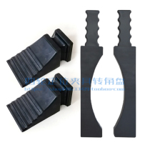 Four-wheel alignment rubber tire stopper Triangular pad solid with handle tire stopper slide anti-gasket rubber pad