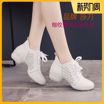  Brand Sali dance shoes womens 2021 new dance shoes friendship womens shoes square sailor spring and autumn white mid-heel body