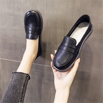 Tide brand leather small leather shoes women hollow breathable beef tendon bottom hole shoes pregnant women flat non-slip spring and autumn fashion single shoes