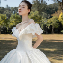Wedding dress 2021 new bride temperament word shoulder silk satin simple long tailed Super fairy dream high-end thin