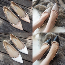 Pointed single shoes womens flat shallow mouth leather wild European and American Willow Ding soft-soled flat heel boat shoes 2021 new rivet shoes