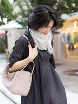 I am Capricorn 100 cashmere precious 200 ring velvet dense texture flowing autumn scarf