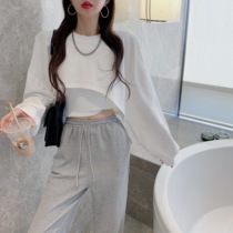 2021 New Hong Kong flavor two-piece set of fried Street high-end guise women thin chic high waist navel short top