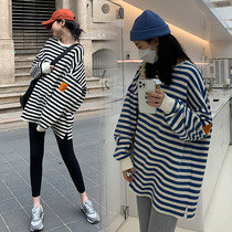 Pregnant women autumn set fashion style 2021 Spring and Autumn New plus velvet padded striped top pregnant women dress winter
