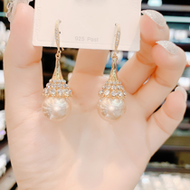 South Korea 2021 New Tide light luxury luxury luxury fashion elegant earrings ear hook retro big pearl earrings