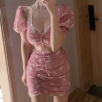 Little famous flower flower two-piece bubble sleeve umbilical top High waist Lace skirt set