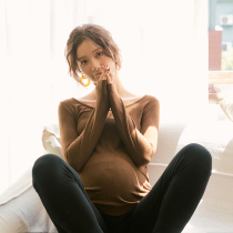 Pregnant women base shirt with high neck plus velvet autumn winter warm clothes autumn coat women Spring and Autumn T-shirt long sleeve
