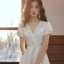 Toast dress bride 2021 new summer temperament satin white small dress engagement can usually be worn dress female