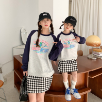 Online Red Kiss Costume Spring Dress 2022 New Tide Fried Street Mother Mother-daughter Dress High-end Foreign Gas Cartoon Set Head Sweater