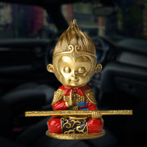 Car ornaments creative high-end pure copper Monkey King small car decoration car interior accessories to ensure safe man Qi Tian Dazheng
