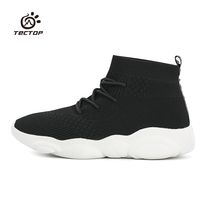 Exploratory outdoor autumn and winter couples for men and women high help walking flying weaving and thin velvet sneakers warm casual shoes