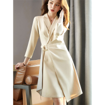 Caring Kiss Suit collar dress waist showing thin autumn decoration temperament design skirt