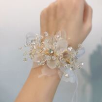 Wedding bride hand wrist flower senior sense bridesmaid sister group Crystal hand wreath Super fairy high-end Korean wedding banquet