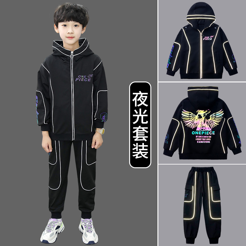 Middle school spring dress boys suit 2020 new childrens spring casual night light clothes boys two-piece set of tide cards