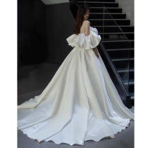 Satin French wedding dress 2021 new bridal dress tailing summer high texture design sense main yarn Palace style