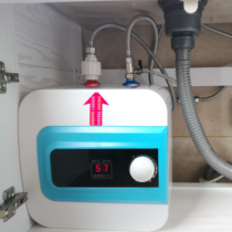 The new Shishi Xiaochuobao water storage household kitchen electric water heater hot water treasure 10 liters 8L