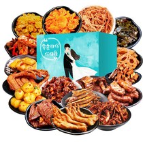 Spicy snack gift pack A whole box of snacks Casual snack combination Spicy braised duck neck delicious meat small