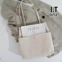 Genuine leather 2021 new fashion French niche design high-end this years popular cross-body tote bag womens summer wild
