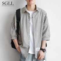 Striped shirt mens short-sleeved summer jacket Korean version of the trend handsome casual loose dk uniform three-point sleeve shirt tide