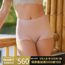 Love Mu Lan 18SS plastic pants Group medium-sized waist short leg plastic pants AD33C51