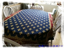 (United Kingdom) Belgium woven new Royal Blue with Royal pattern logo rectangular tablecloth A total of 2 sheets