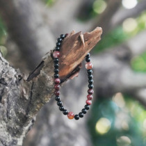 Black tourmaline Red Crystal anklet fear enhances security sleep rooted in the Earth