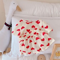 Girls Net Red love flying sleeve T-shirt set breathable gauze summer short sleeve Korean version of small childrens shorts two sets