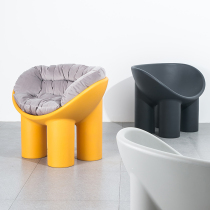 Nordic minimalist home sofa stool adult plastic chair childrens low stool designer creative elephant leg chair