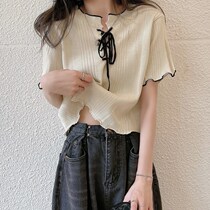 2021 new short-sleeved T-shirt womens Hong Kong taste design sense niche summer high-waisted short breathable top clothes ins tide