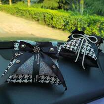 Car Butterfly Knot Bamboo Charcoal Bag Thousands Birds of Dried Flowers Aroma of Fragrant Bag Apart of Peculiar Smell Auto Supplies